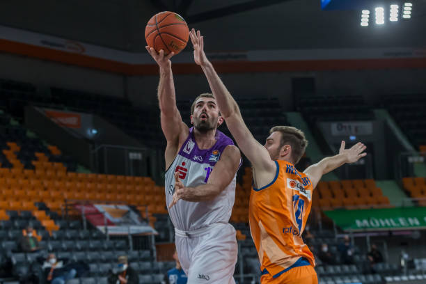 战术前景与 战术前景与