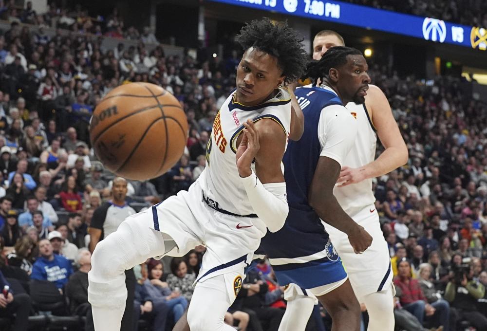 门前嗅觉 门前嗅觉